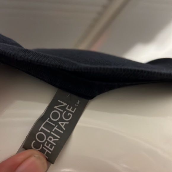 Las Vegas T-Shirt Size XL no holes and a great shirt - Picture 3 of 5